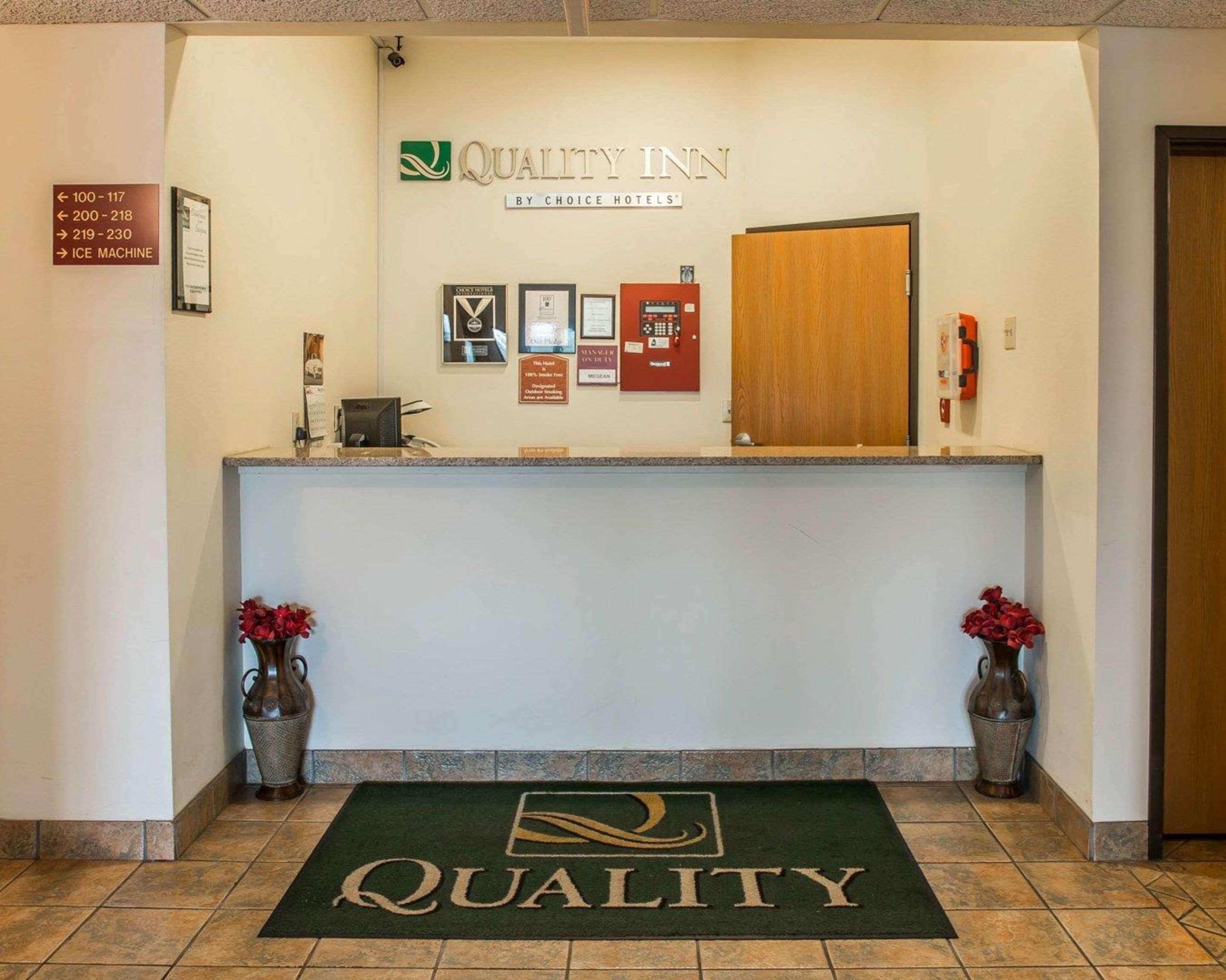 Quality Inn Durand Exterior photo